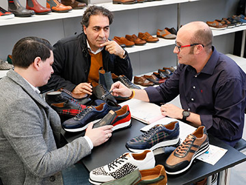 Statements Gallery SHOES März 2019